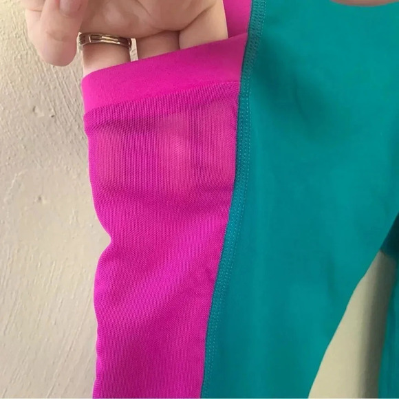 Fabletics On-The-Go PowerHold High-Waisted Leggings - Picture 4 of 13